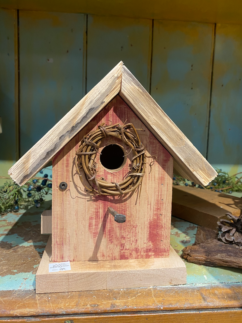 Small Rustic Wren House with Twig Design – Featherfields