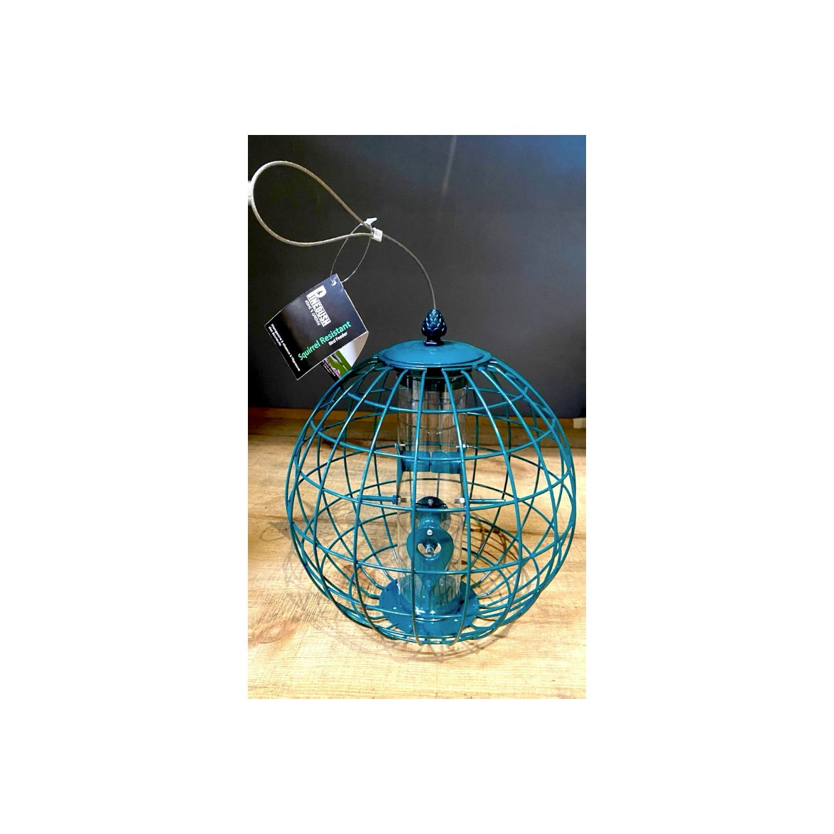 Squirrel Resistant Bird Feeder