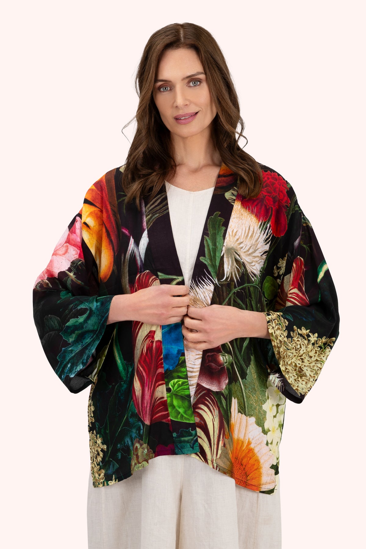 Midnight Posy Short Kimono