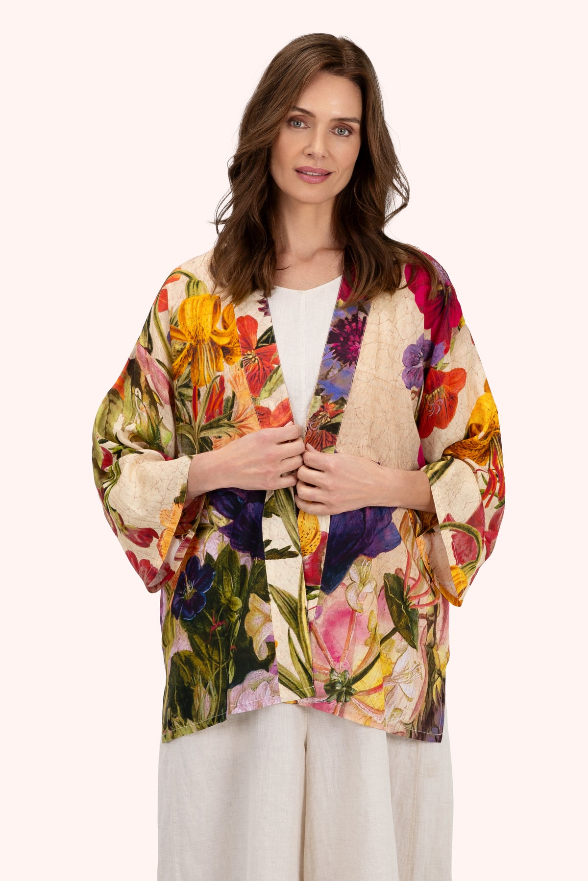 Cream Posy Mid-Length Kimono