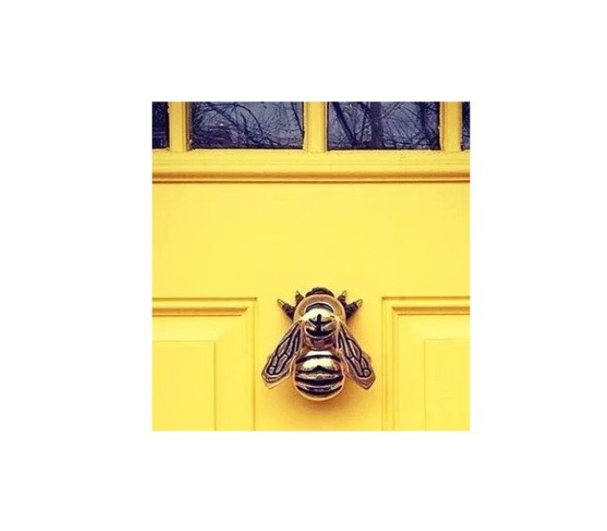 Bumble bee door knocker