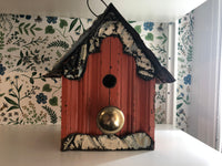 The Saltbox Shoppe- Knob Scallop Birdhouse