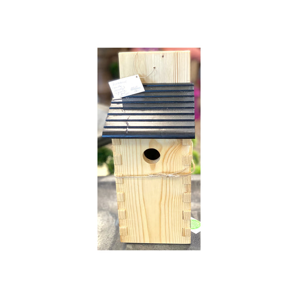 Nathan Cole- Box Joint Bird House